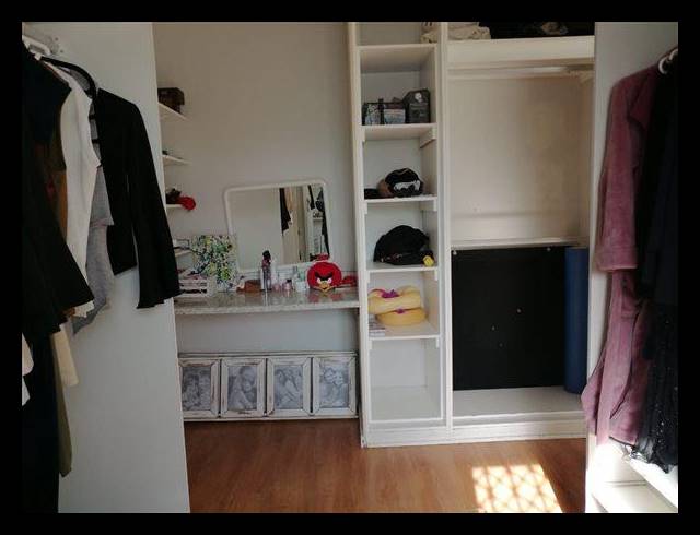 5 BEDROOM HOUSE FOR SALE IN MEER EN SEE